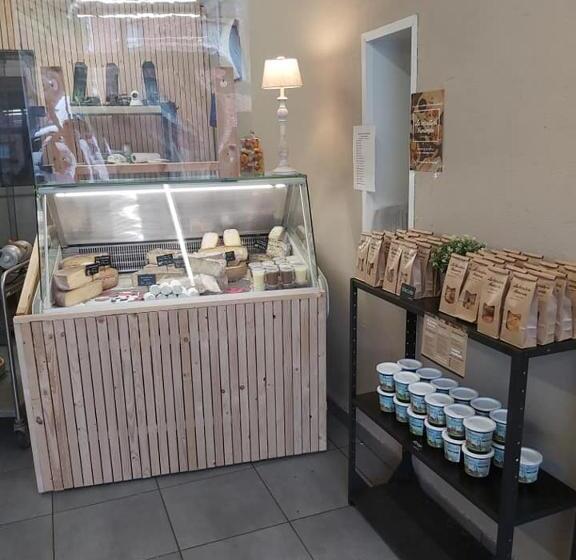 بنسيون Les Chambres De La Fromagerie D Ambly