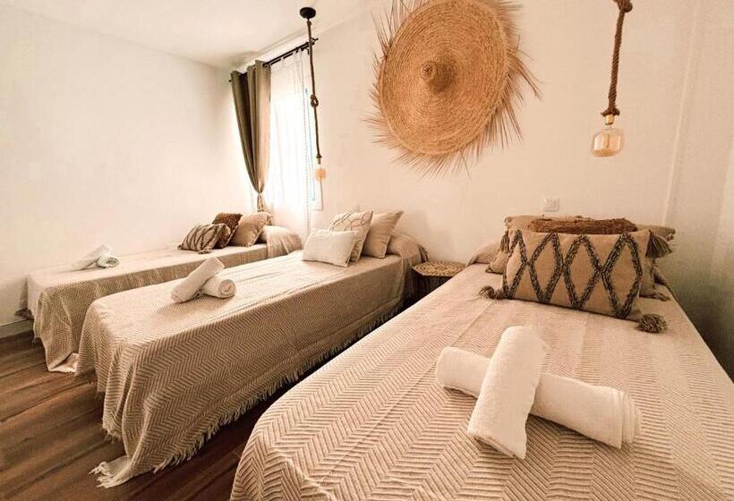 بنسيون Chakra House Fuerteventura Affordable Rooms In A Cozy Guesthouse