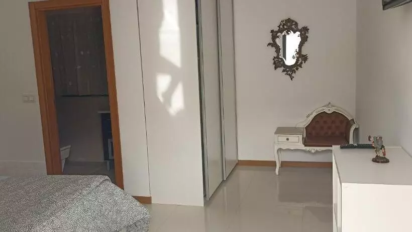 Majatalo Vale Poços House