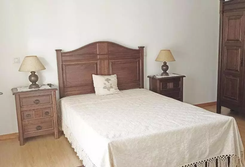 Majatalo Vale Poços House