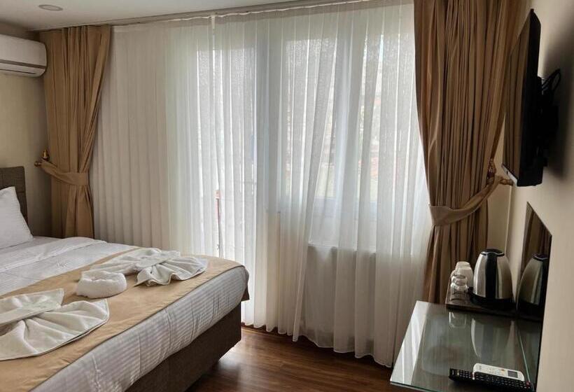 Taksim Nacre 360 Suit