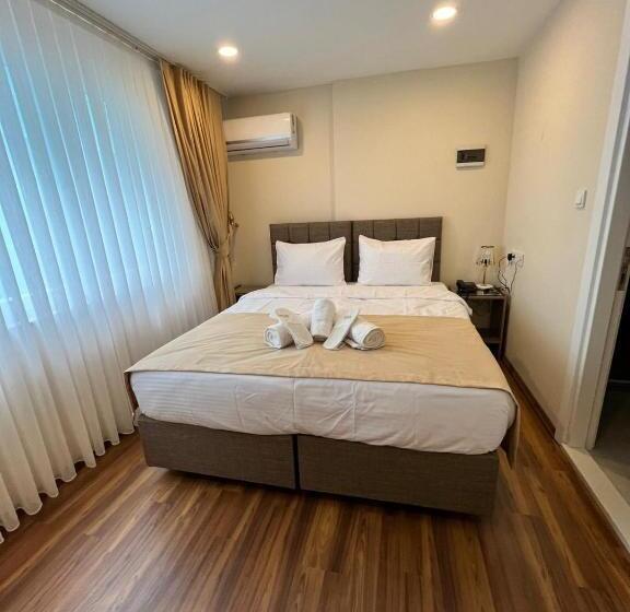 Taksim Nacre 360 Suit