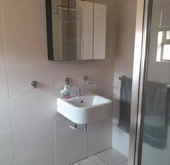 Retkeilymaja Secunda Backpackers