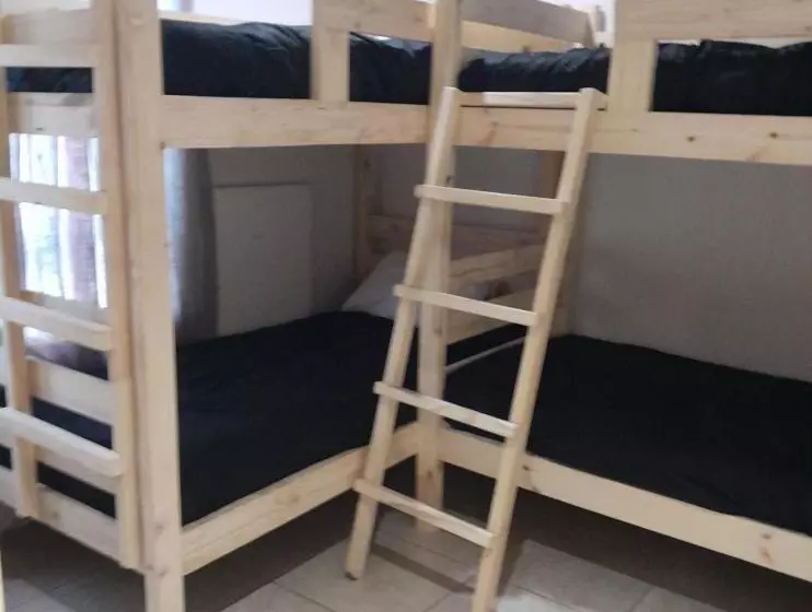 Retkeilymaja Secunda Backpackers