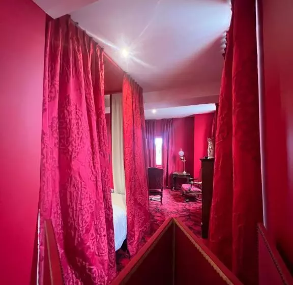 تختخواب و صبحانه Logis La Maison à Pan De Bois Chambre Napoléon Iii