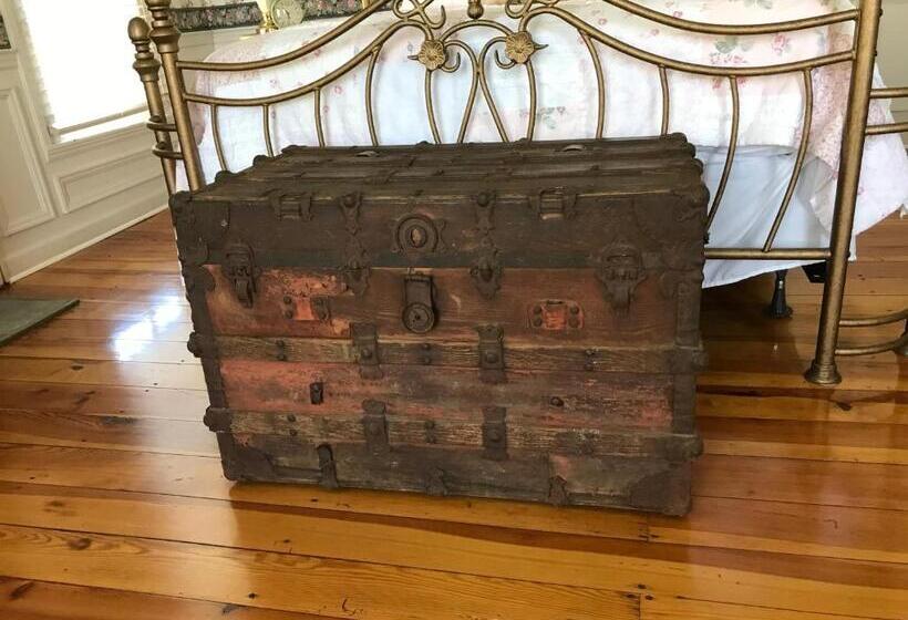 Historic Seaton Springs Farm B&b J Seaton King Room & Private Bath