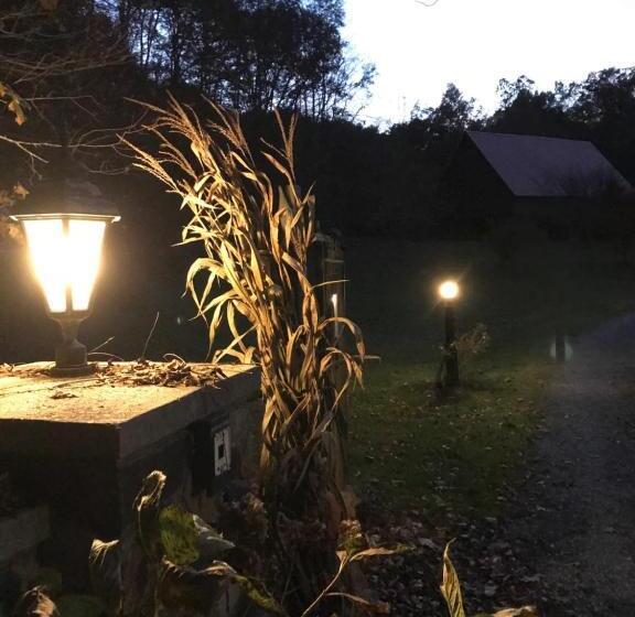 Historic Seaton Springs Farm B&b J Seaton King Room & Private Bath