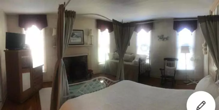 Historic Seaton Springs Farm B&b   J Seaton King Room & Private Bath
