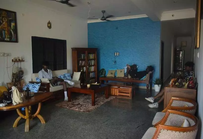 Hotelli Travstel & Casa De Neel