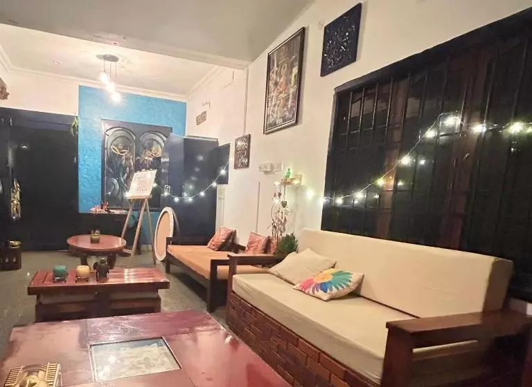 Hotelli Travstel & Casa De Neel