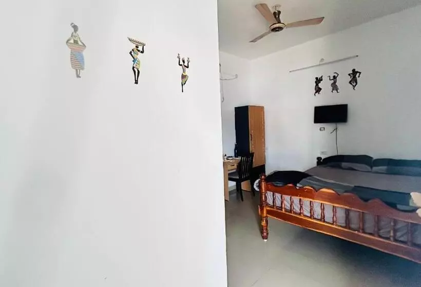 Hotelli Travstel & Casa De Neel