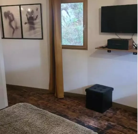 Hotelli Love Room Danslesbois Avec Spa