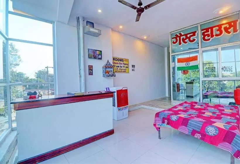 ホテル Oyo Vansh Guest House