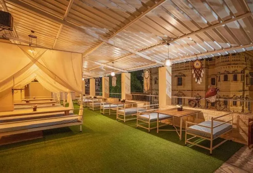 La Bella Hostel