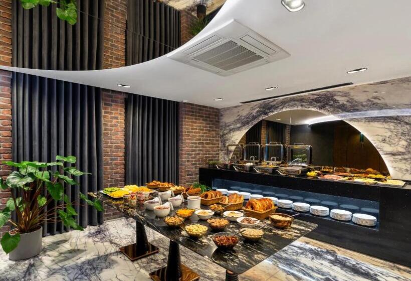 Nex Hotel Istanbul City Center