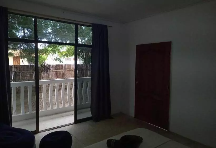 Majatalo Garden House Puerto López