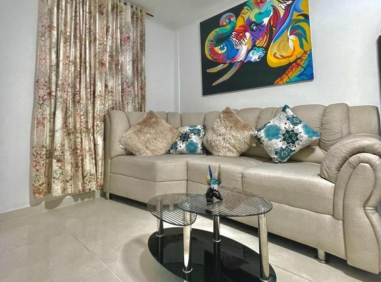 膳宿费 Habitaciónes De Lujo Montessori Con Sala