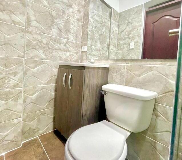 膳宿费 Habitaciónes De Lujo Montessori Con Sala