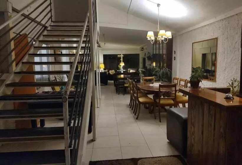 پانسیون Hostal Renca, Casa
