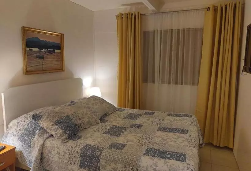 پانسیون Hostal Renca, Casa