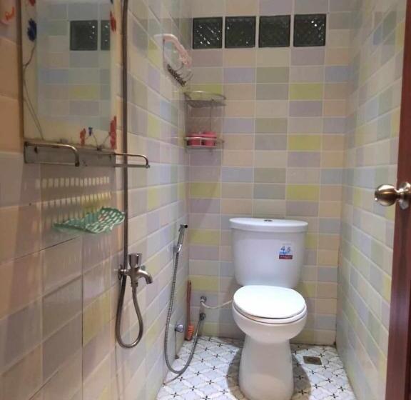 פנסיון Royal Botique