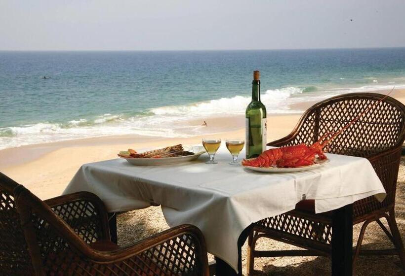 Resort Karikkathi Beach House