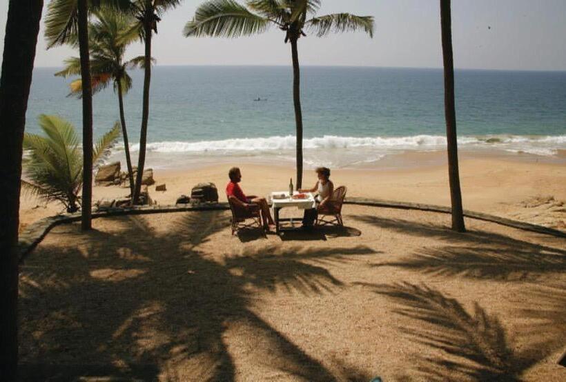 Resort Karikkathi Beach House