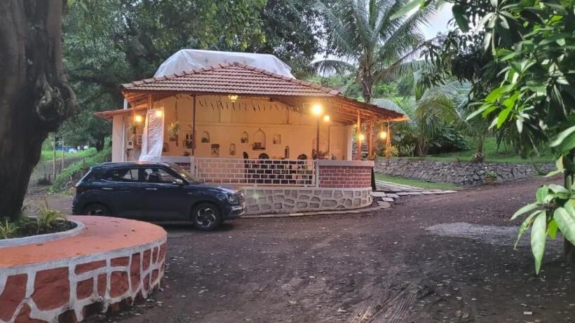 渡假胜地  Sukriti Farms