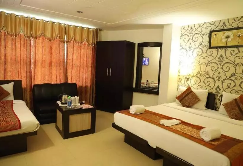 Tara Palace By Goyal Hoteliers