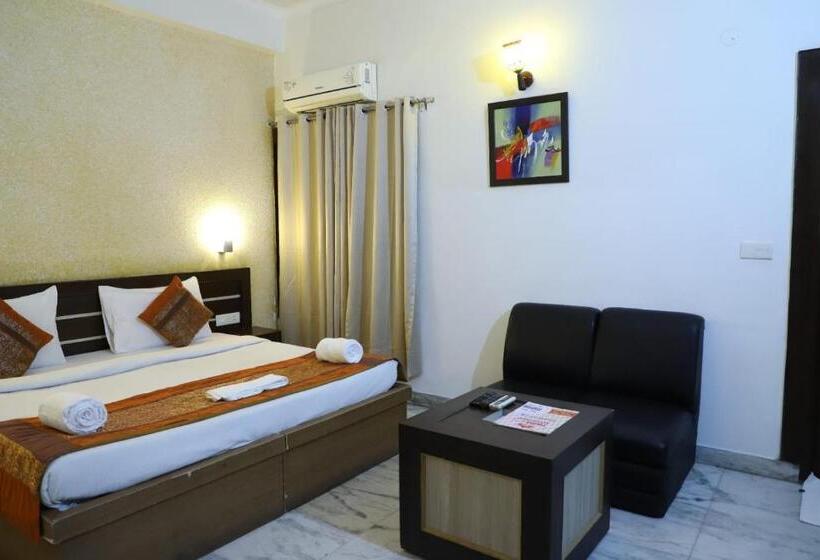 Tara Palace By Goyal Hoteliers