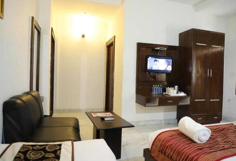 Tara Palace By Goyal Hoteliers