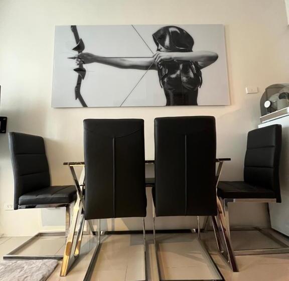 Vine Residences Tower 5 Unit 208 Euno Condotel Staycation