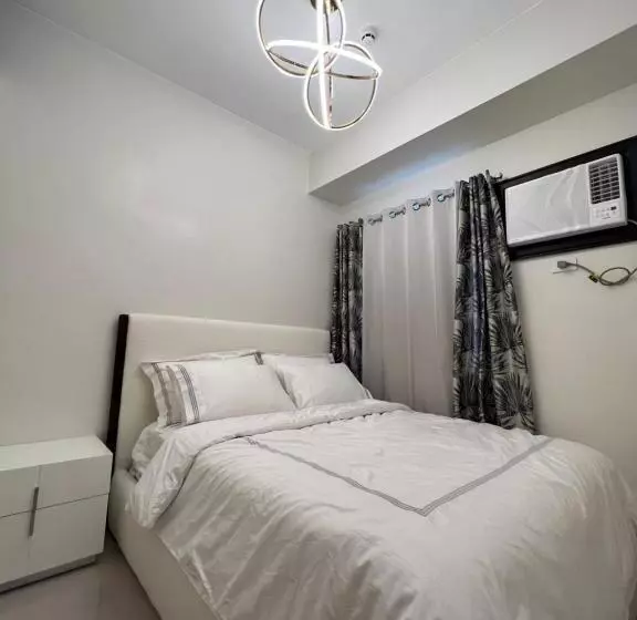Vine Residences Tower 5 Unit 208 Euno Condotel Staycation