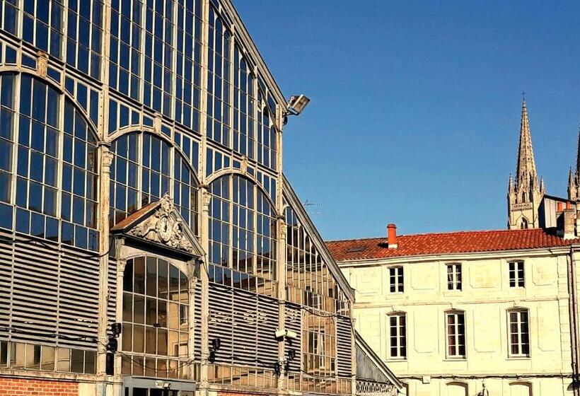 مبيت وإفطار Chambres D Hôtes Maison La Porte Rouge