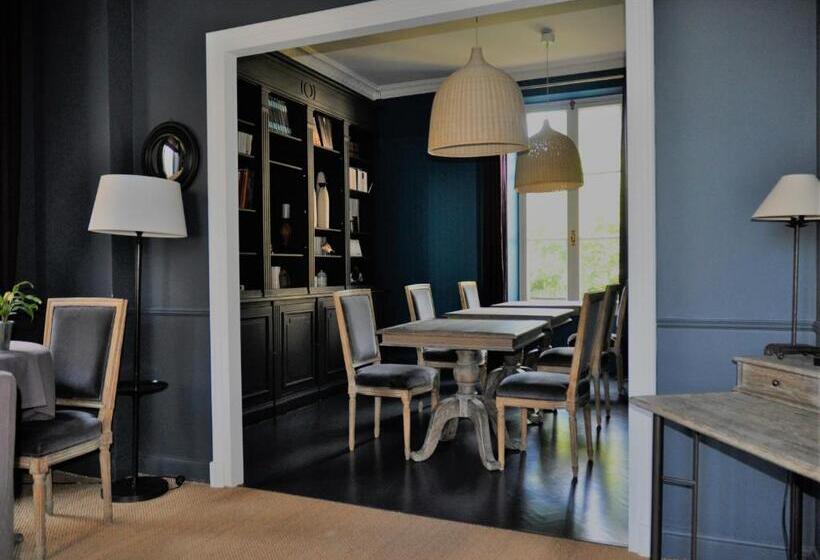 مبيت وإفطار Chambres D Hôtes Maison La Porte Rouge