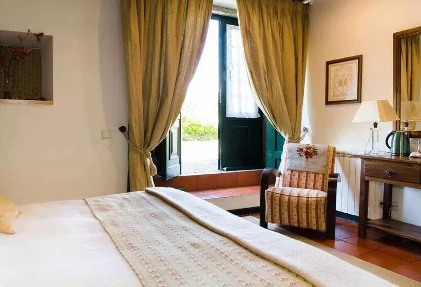 Hotelli Casa De Santa Ana Da Beira