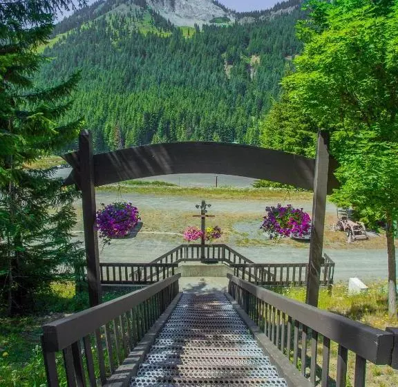 ホテル Crystal Chalets Condominiums