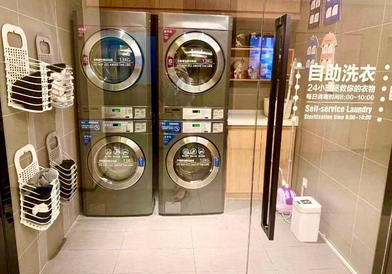 Hotel Hanting  Shanghai Tangqiao Metro Station