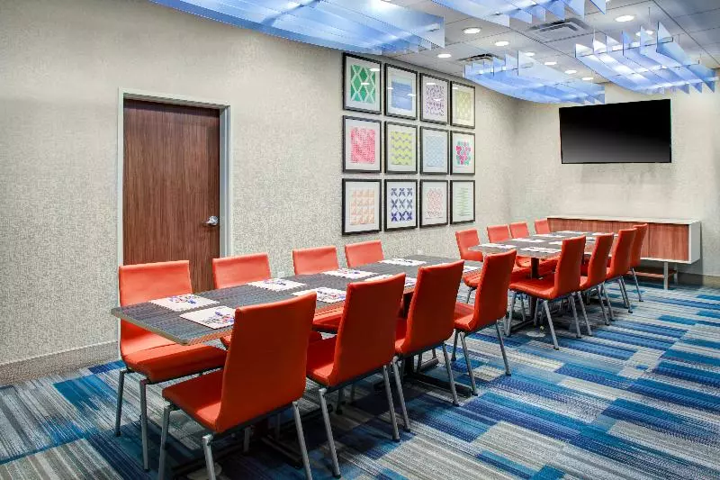 Hotelli Holiday Inn Express & Suites   Houston Nw   Cypress Grand Pky, An Ihg