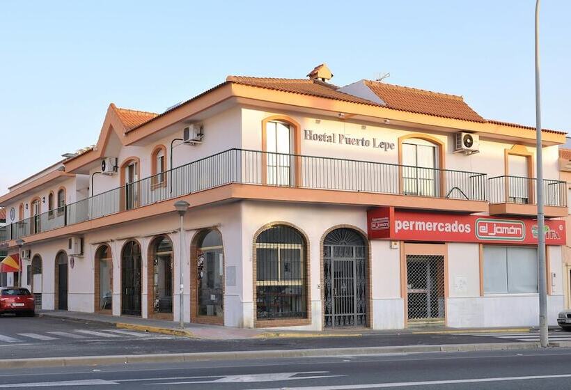 هتل Hostal Puerto Lepe