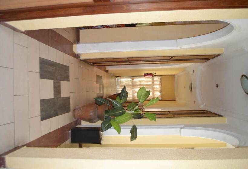 هتل Hôtel Akena City