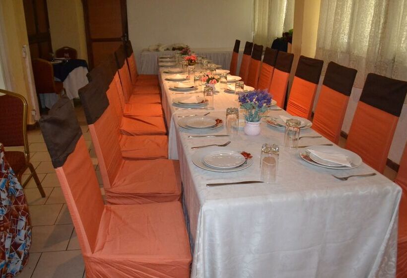 هتل Hôtel Akena City