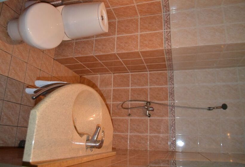 هتل Hôtel Akena City