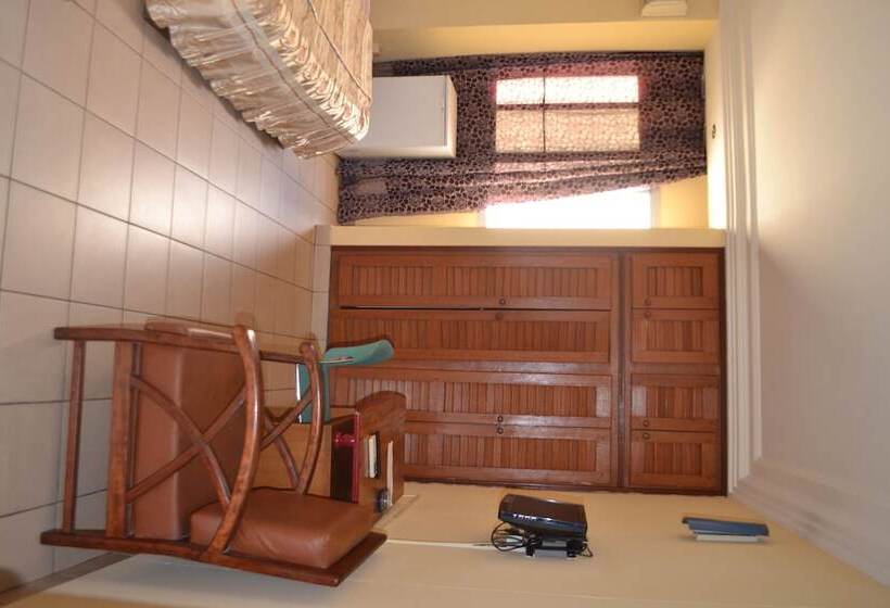 هتل Hôtel Akena City