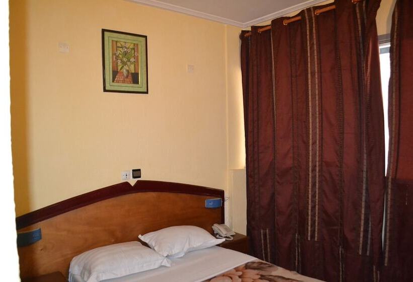 هتل Hôtel Akena City