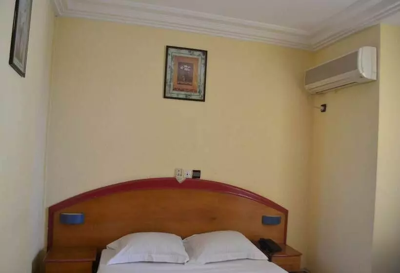هتل Hôtel Akena City
