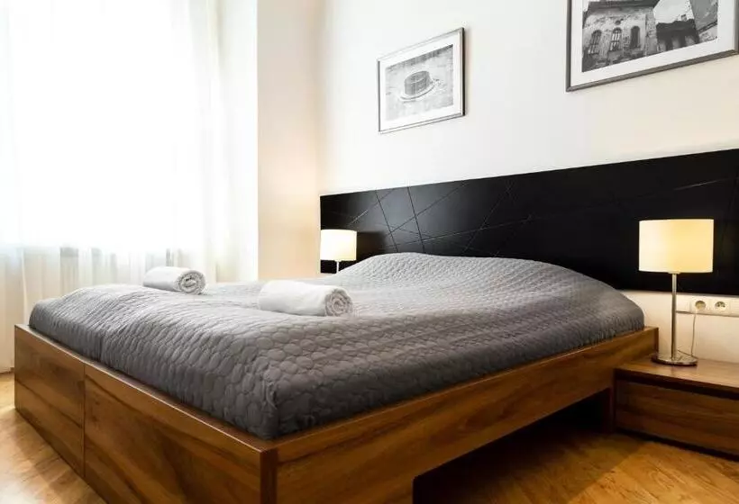ホテル Krakow For You Main Square Apartments