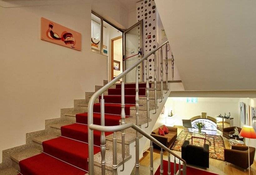 هتل Mestre De Avis