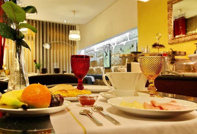 هتل Mestre De Avis