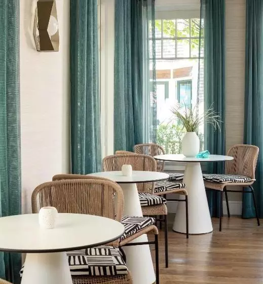 ホテル The Sydney, The Edgartown Collection